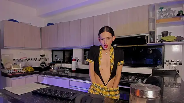 peachandtyron  online show from November 25, 3:52 am