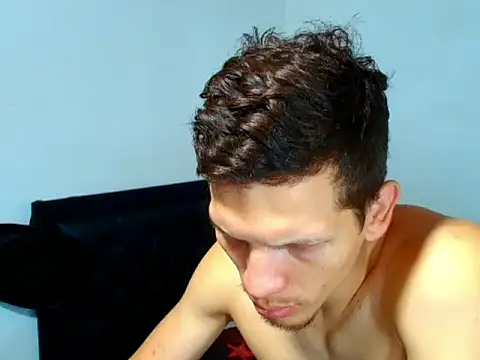 kevinkewman online show from April 22, 11:48 am