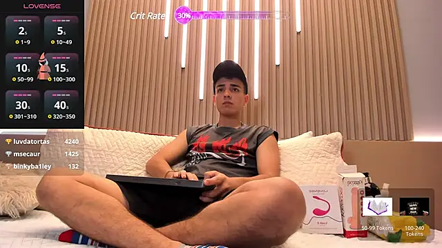 Snapshot of Hotboy21_ chatting on March 22, 1:08 pm Hotboy21 online show from March 22, 1:08 pm