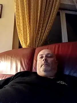 Alexis Bull online show from March 23, 1:09 am