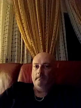 Alexis Bull online show from September 25, 11:13 pm