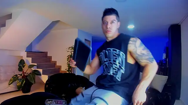 Lukas Green online show from March 29, 1:28 am