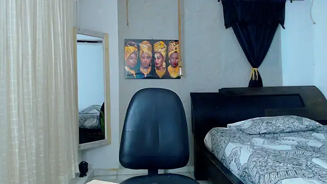 Snapshot of black_king_241 chatting on September 18, 4:14 am black king 241 online show from September 18, 4:14 am