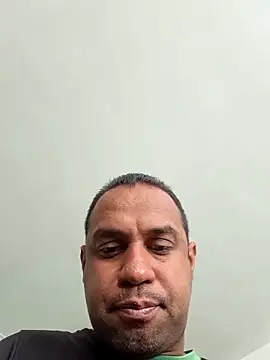 elnegro707070 online show from January 17, 3:37 pm