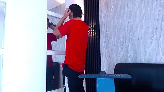 Matt Ruso online show from October 15, 7:10 pm