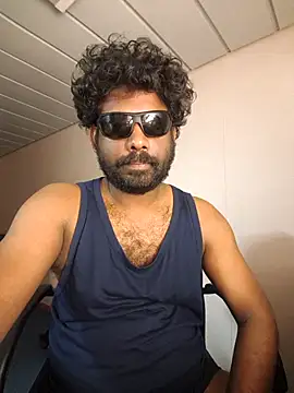 UrbanUtopia online show from April 25, 1:08 am