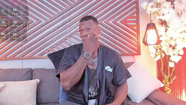 MarcusBlack  online show from October 31, 11:57 am