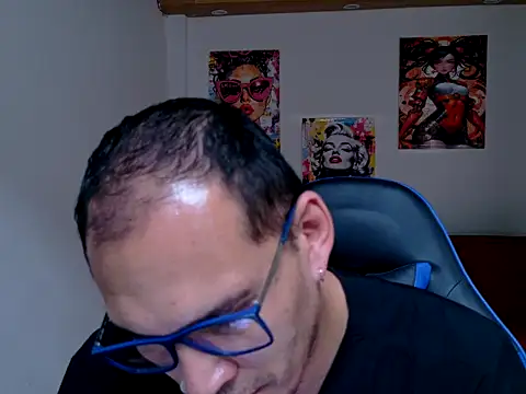 DOBLEWYOSK69G online show from March 4, 4:47 pm