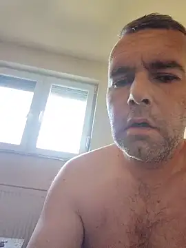 saladinbakiz online show from June 16, 7:54 am
