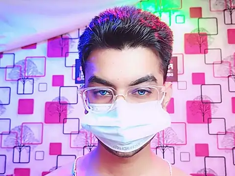 ChiseledCharm online show from November 1, 7:51 pm