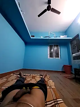 Tamilpayan00 online show from September 30, 4:43 pm