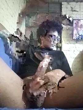 LecheDeSoya666 online show from April 21, 6:08 am