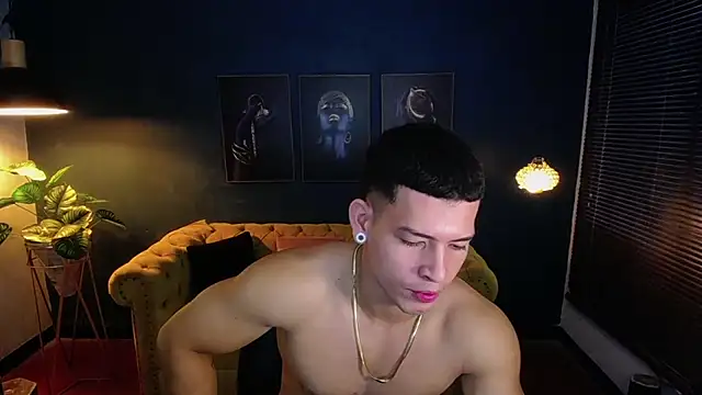Snapshot of ethan_rodgers chatting on October 14, 7:54 pm ethan rodgers online show from October 14, 7:54 pm