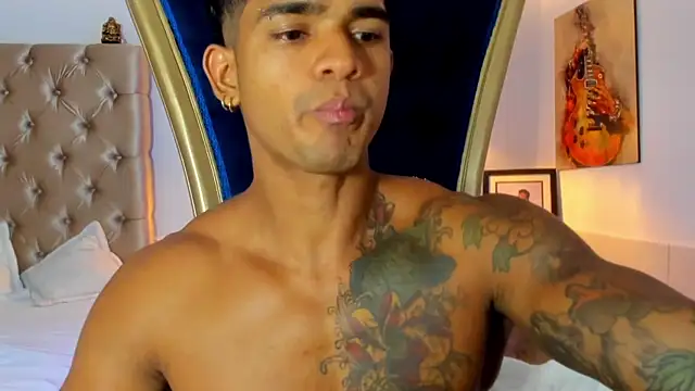 antonio  444 online show from December 18, 11:56 pm