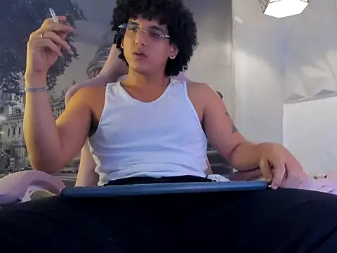 Snapshot of Xfire_boy69 chatting on October 12, 4:45 pm Xfire boy69 online show from October 12, 4:45 pm