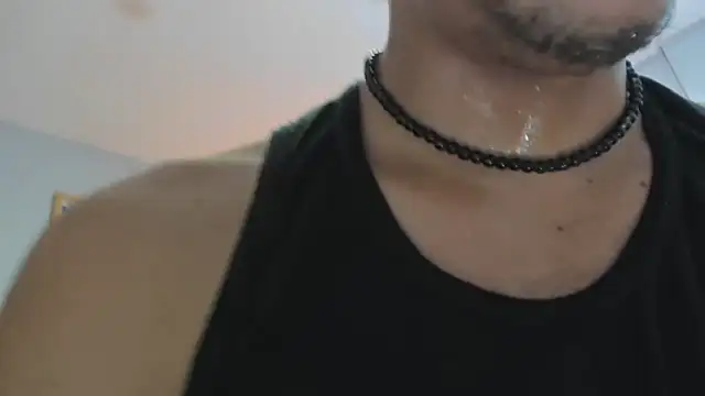 Xfire boy69 online show from December 4, 5:31 pm