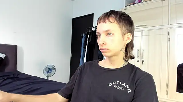 spacehumanz online show from January 14, 2:55 pm