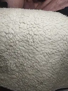 peepformance online show from December 18, 7:37 am