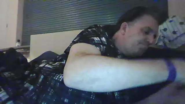 Snapshot of JasperGeil chatting on October 9, 10:47 pm JasperGeil online show from October 9, 10:47 pm