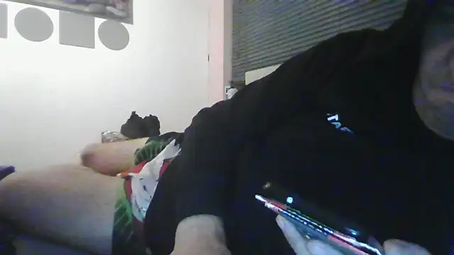 Snapshot of JasperGeil chatting on September 11, 9:36 pm JasperGeil online show from September 11, 9:36 pm