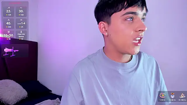 Snapshot of Lucass_love chatting on September 17, 1:45 pm Lucass love online show from September 17, 1:45 pm