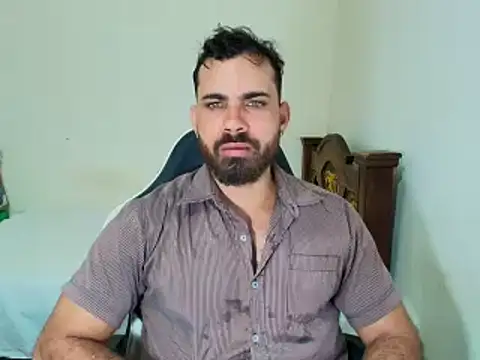 Snapshot of max_love255 chatting on September 29, 3:38 am max love255 online show from September 29, 3:38 am