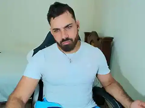 Snapshot of max_love255 chatting on September 27, 1:14 am max love255 online show from September 27, 1:14 am