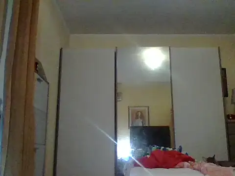 Snapshot of KalendaXL chatting on October 14, 1:07 pm KalendaXL online show from October 14, 1:07 pm