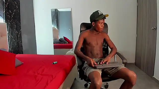 Johan barreto online show from October 19, 2:05 am