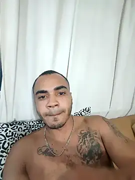 Snapshot of SanChacal5694 chatting on September 30, 3:45 am SanChacal5694 online show from September 30, 3:45 am