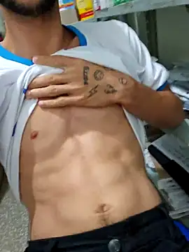 Saraiva2002 online show from September 19, 1:33 pm