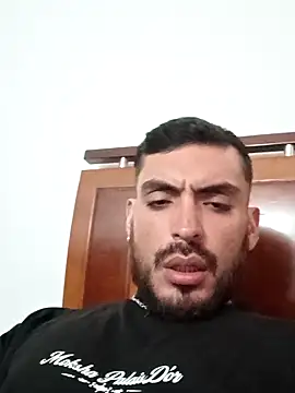 malek xarx  online show from April 28, 3:22 am