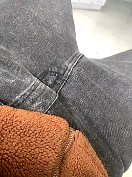 malek xarx  online show from November 15, 1:57 pm