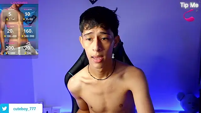 Danny cute 05 online show from October 20, 10:52 am