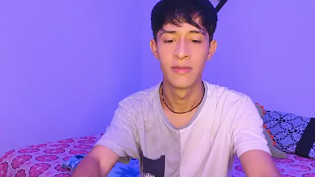 Snapshot of Danny_cute_05 chatting on September 14, 3:08 am Danny cute 05 online show from September 14, 3:08 am