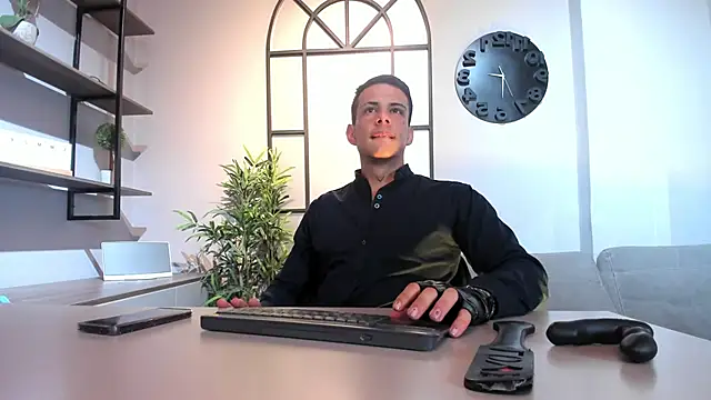 Dustin Sonne online show from November 10, 4:06 am