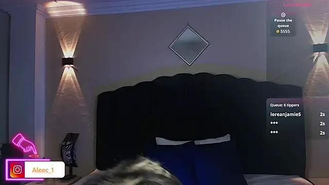 Snapshot of Aleecandrews chatting on September 11, 7:46 pm Aleecandrews online show from September 11, 7:46 pm