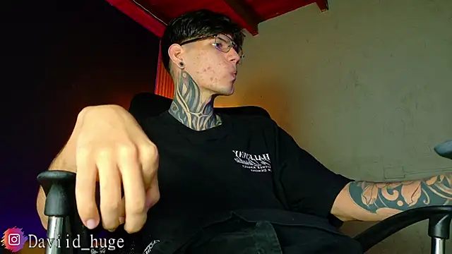 david huge online show from June 18, 1:27 pm
