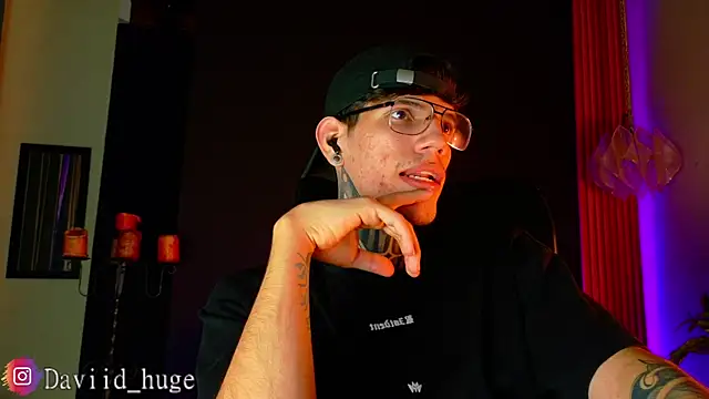 david huge online show from July 9, 7:56 am
