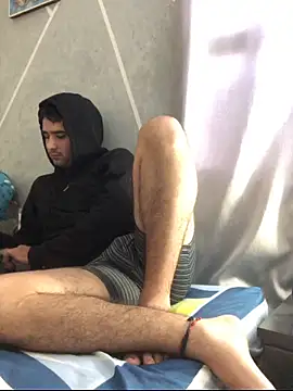 Cesar Augusto online show from March 2, 1:29 pm