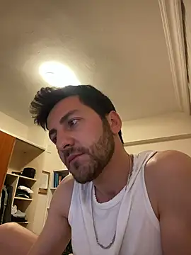 emredenizz07 online show from March 19, 6:33 pm