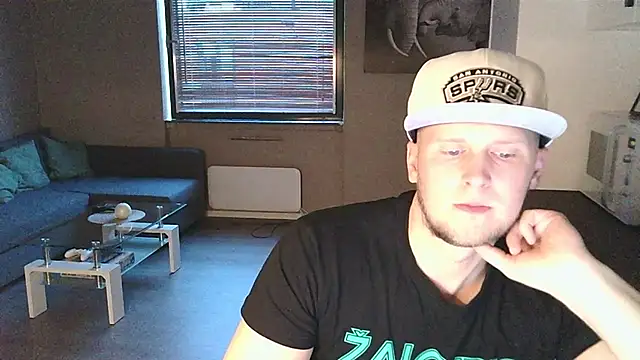Snapshot of Dartanjanas13 chatting on September 11, 5:45 pm Dartanjanas13 online show from September 11, 5:45 pm