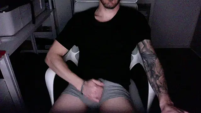 Mr gi89 online show from April 9, 9:43 pm