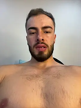 MaxDell online show from April 24, 7:49 pm