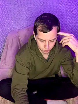 sal0mka online show from December 4, 7:54 pm