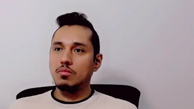 ColombiaStrip online show from October 27, 10:45 pm