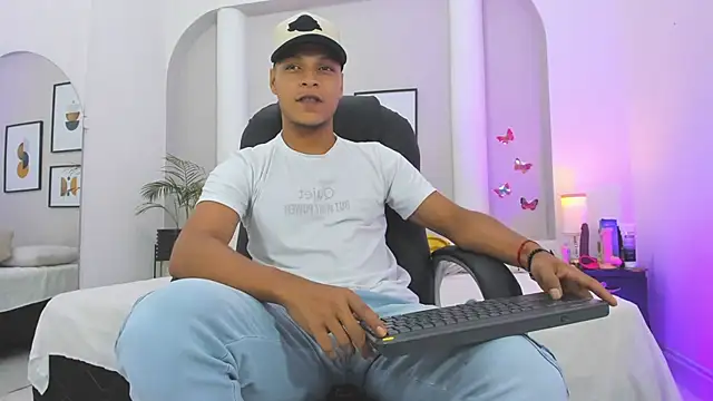 Ricky Owens1 online show from October 27, 8:44 pm