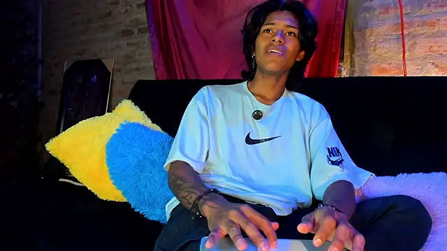 dreyk20 online show from April 26, 1:25 am