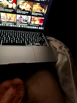 loregarss online show from December 5, 9:16 am