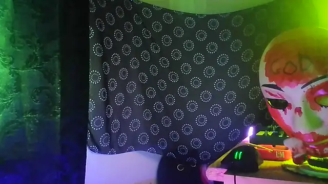 DjDiCKmannOnE online show from July 12, 6:37 am